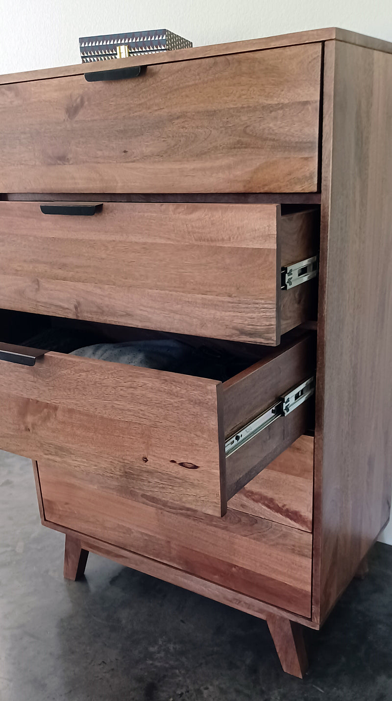 (0 tax) Koblenz Dresser