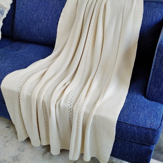 Vine Cream Throw