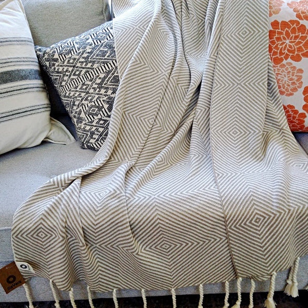 Studio Natural Super Soft 100% superior cotton Knit Throw 70"